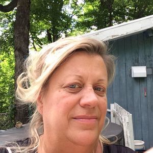 Meet your Posher, Anne